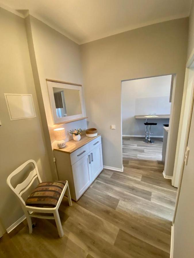 Fewo Otto- Sanierte Ferienwohnung Im Einzeldenkmal クヴェードリンブルク エクステリア 写真